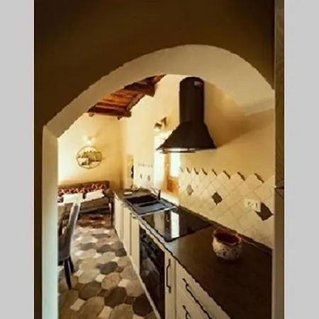 Torre Medievale Il Castellaccio